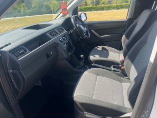 /photos/9940/8dff3a0f-f910-44e0-f88a-98720d80cb9c_i320x240.jpg